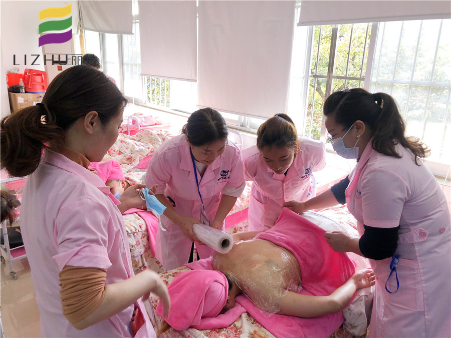 如何給背部做診斷？快來南寧正規(guī)美容學(xué)校學(xué)習(xí)