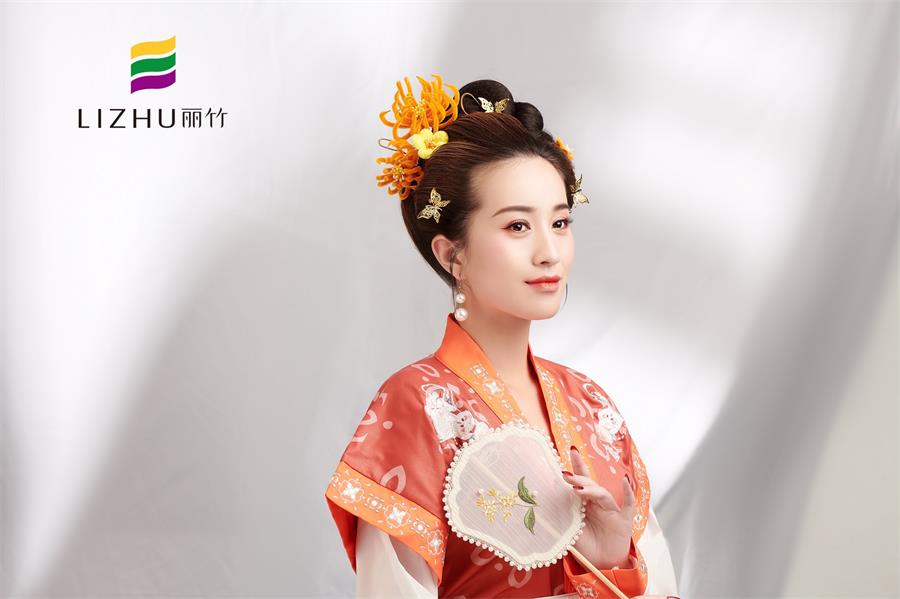 古代漢服妝容，展示南寧化妝學(xué)校專業(yè)性