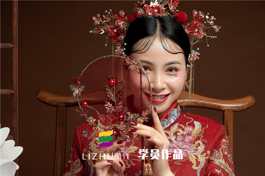 你適合化妝嗎？