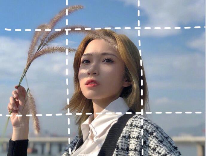 使用拍照構(gòu)圖妝容技巧，和廣西化妝培訓(xùn)班學(xué)習(xí)吧