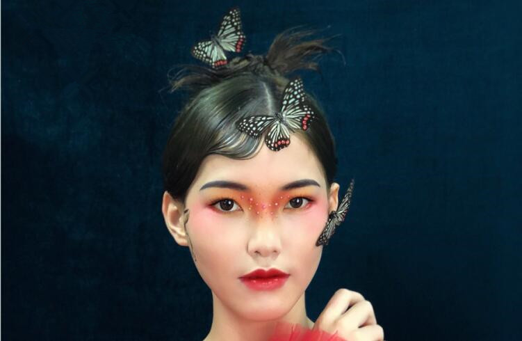 元?dú)夂麏y容，彰顯南寧學(xué)彩妝的學(xué)校哪家?guī)熧Y強(qiáng)