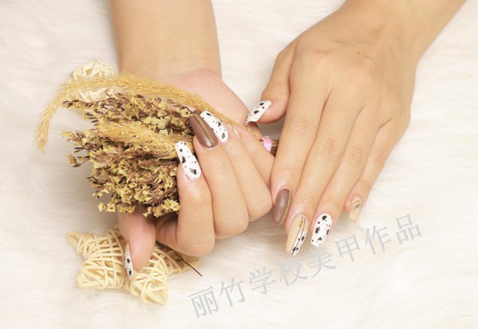 如何擁有閃亮健康的指甲？和南寧美甲培訓機構一起學
