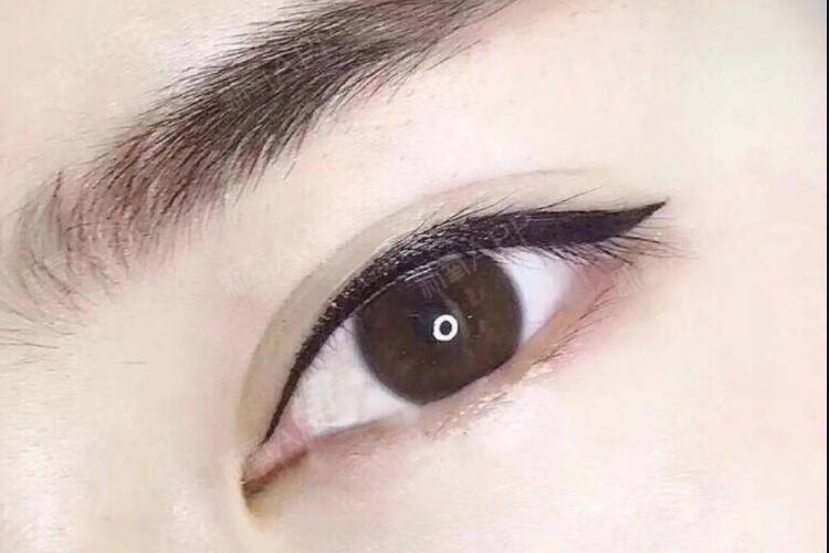 美瞳線技巧，南寧紋繡培訓班找到啦