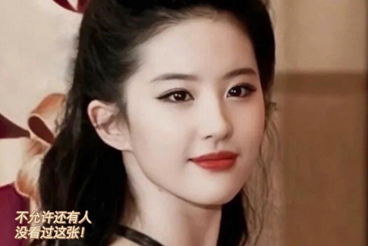 清冷煙熏眼妝教程，?南寧學彩妝分享