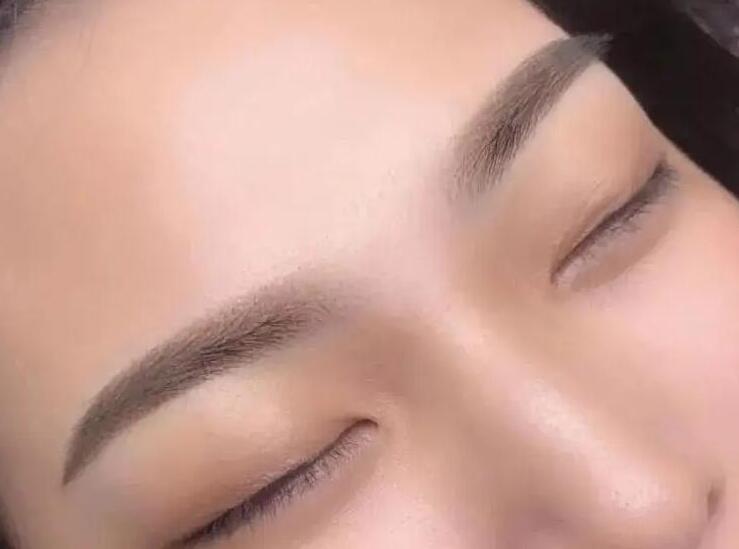 紋眉的壞處？南寧紋眉培訓(xùn)機構(gòu)專業(yè)解析