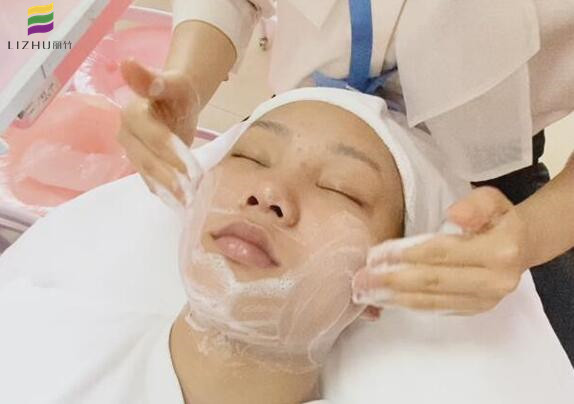 如何用洗面奶洗臉？廣西美容面部護理教學(xué)