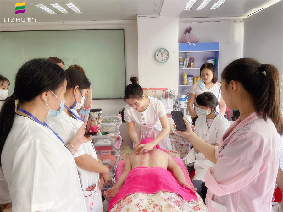 各季節(jié)拔火罐要注意事項(xiàng)，廣西中醫(yī)拔罐培訓(xùn)班