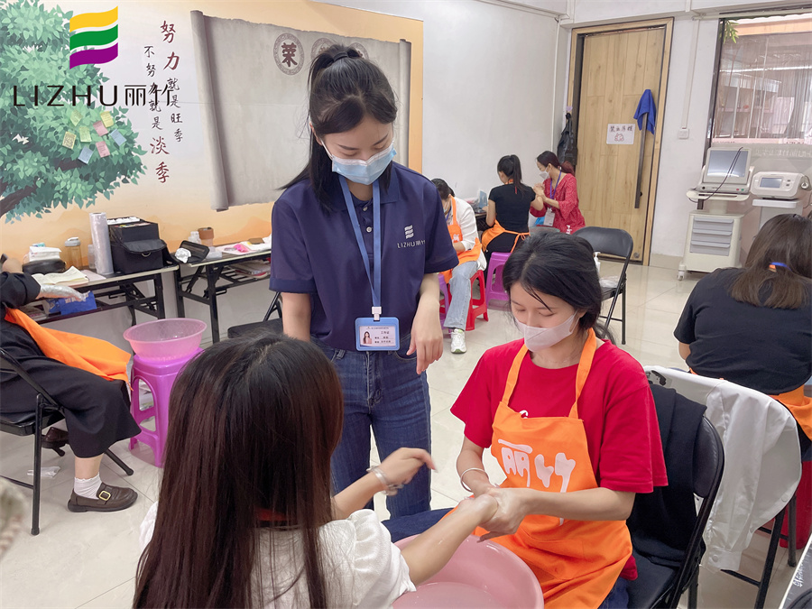 美甲手部護(hù)理的重要性，廣西美甲實(shí)操教學(xué)
