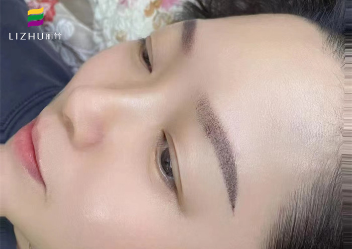 一年內(nèi)可以紋幾次眉毛？廣西南寧紋繡學(xué)校解答