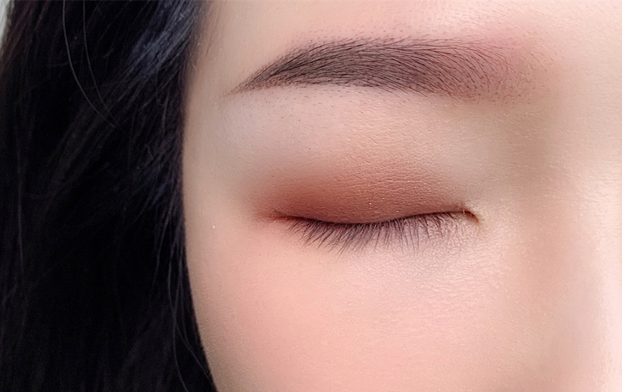 什么是霧眉？南寧學(xué)紋繡眉眼唇技術(shù)專業(yè)講解