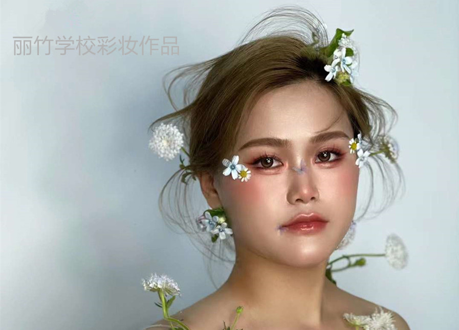 抽絲新娘造型，零基礎(chǔ)學(xué)化妝作品