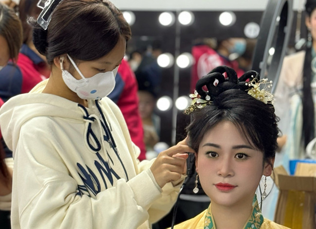 漢服造型設(shè)計(jì)，南寧培訓(xùn)漢服造型師作品
