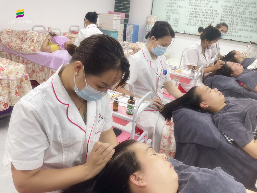 適合梳頭的時間？南寧頭療養(yǎng)生學習