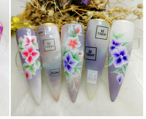 彩繪花朵美甲，南寧美甲學(xué)校排行榜推薦