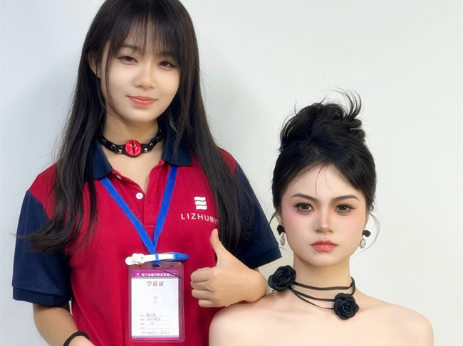 千金禮服造型 | 廣西美妝學(xué)校有哪些？