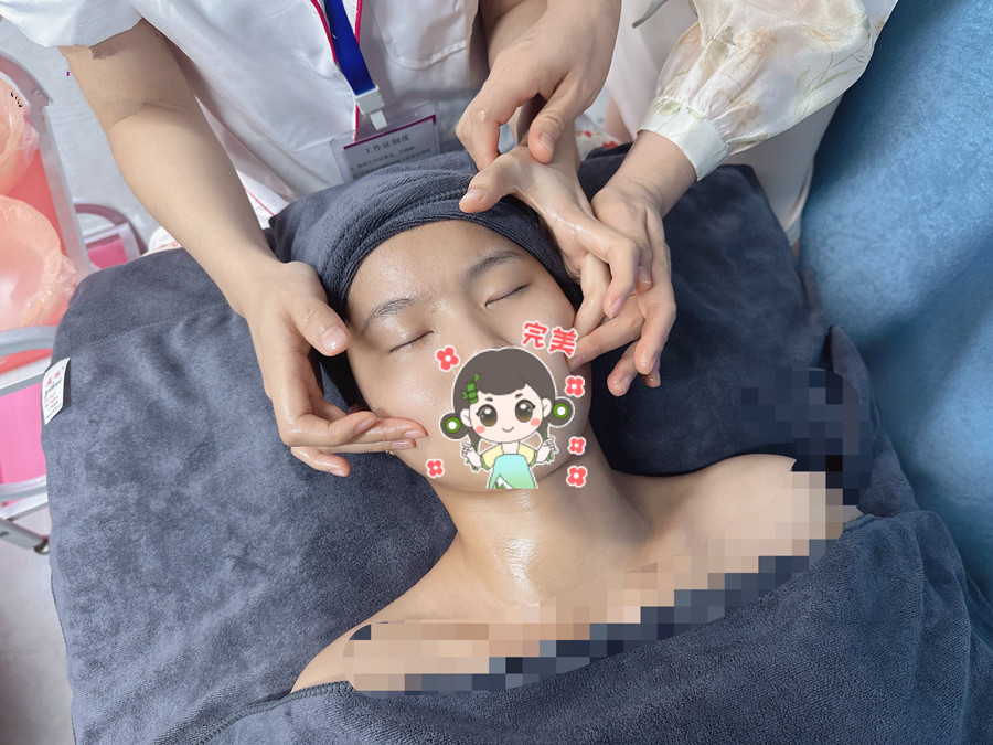 南寧美容養(yǎng)顏：了解面部按摩，學會面部按摩