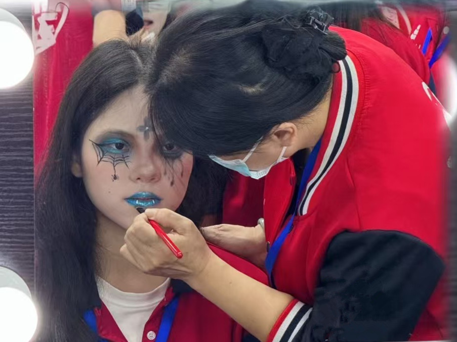 萬圣節(jié)妝容造型，南寧彩妝師推薦