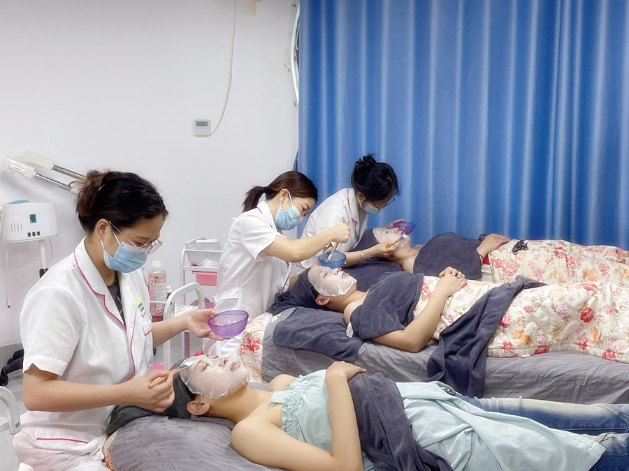 常見(jiàn)的美容護(hù)膚雷區(qū)，南寧美容護(hù)膚專業(yè)學(xué)校講解